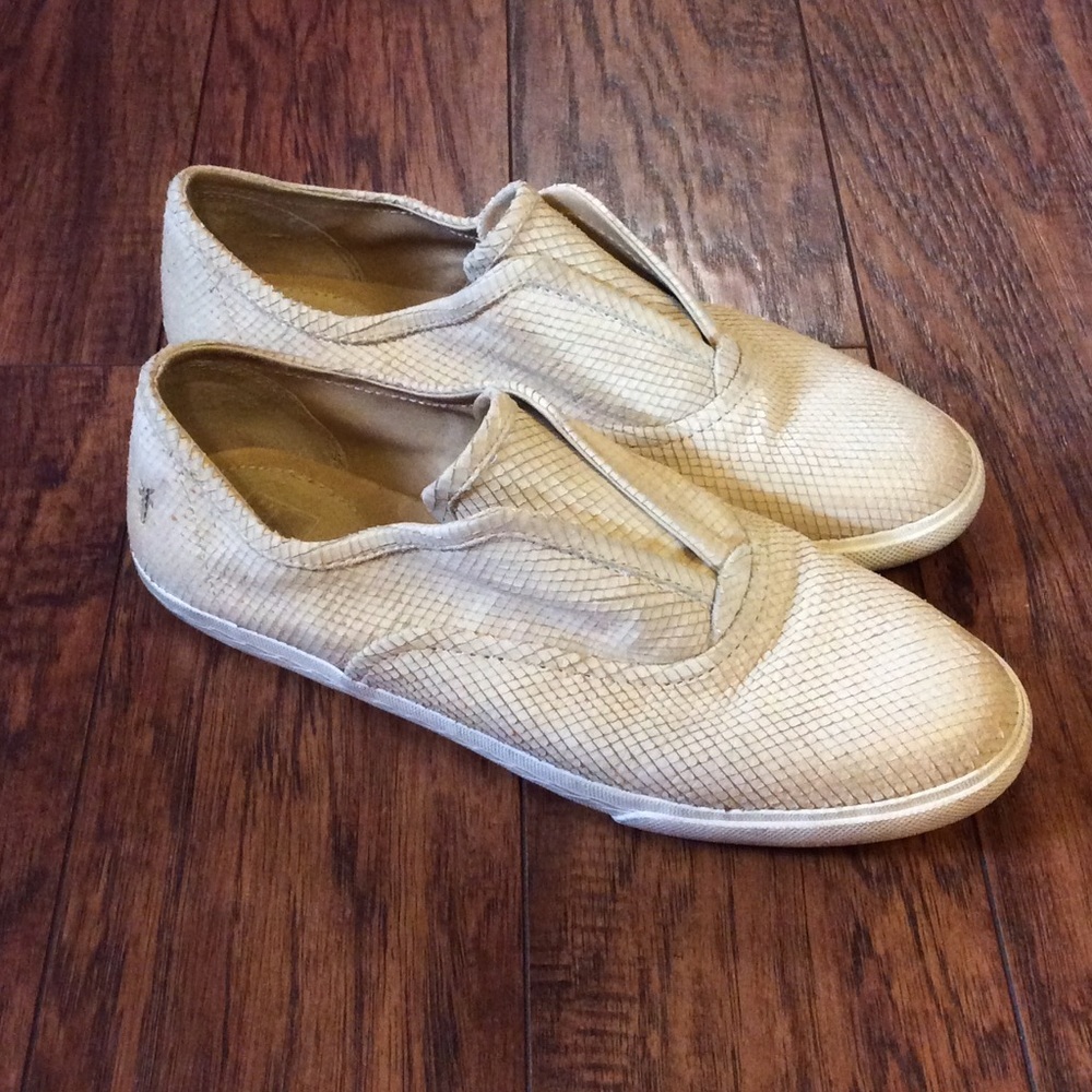 Re-posh: Frye Mindy Slip-on Sneaker - size 9